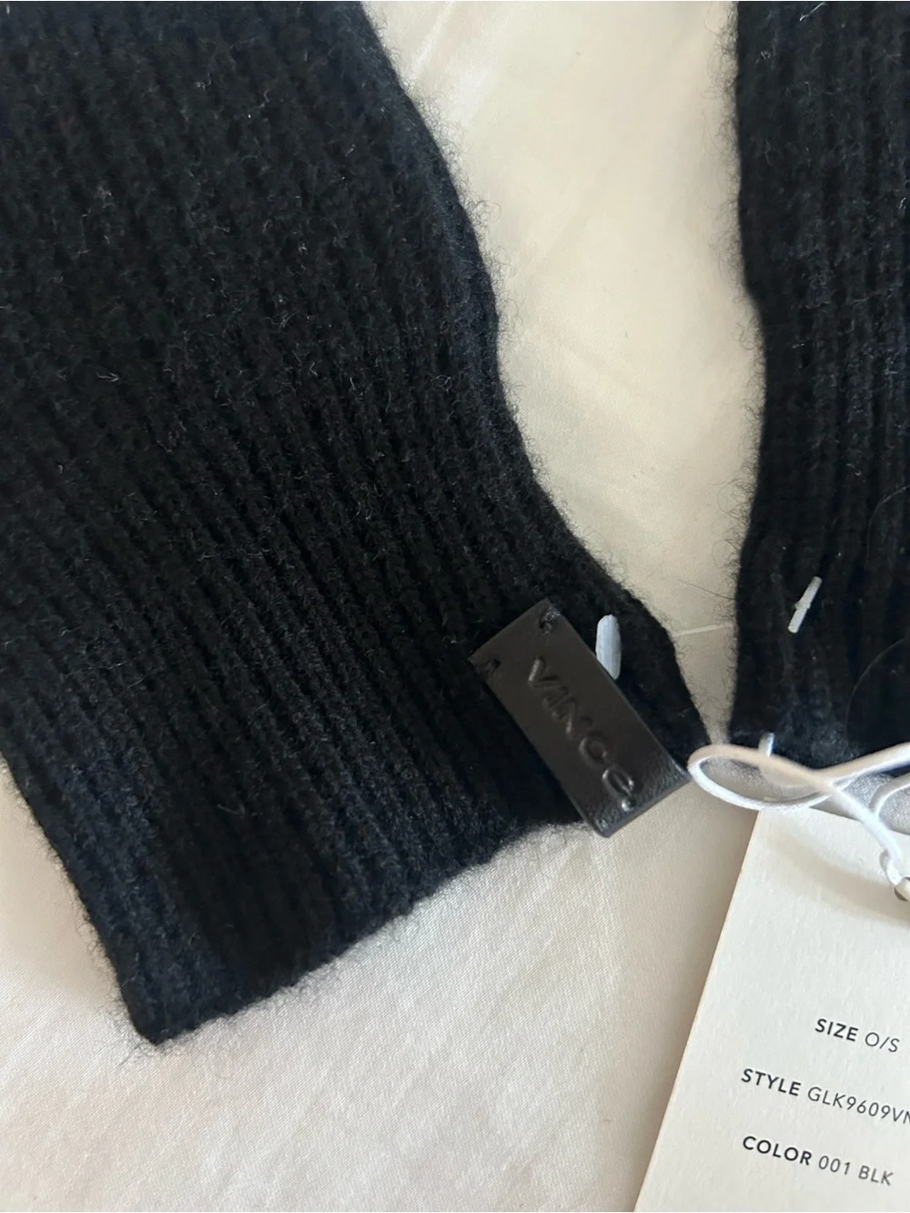 Vince Black Ribbed Fingerless 100% Cashmere Gloves